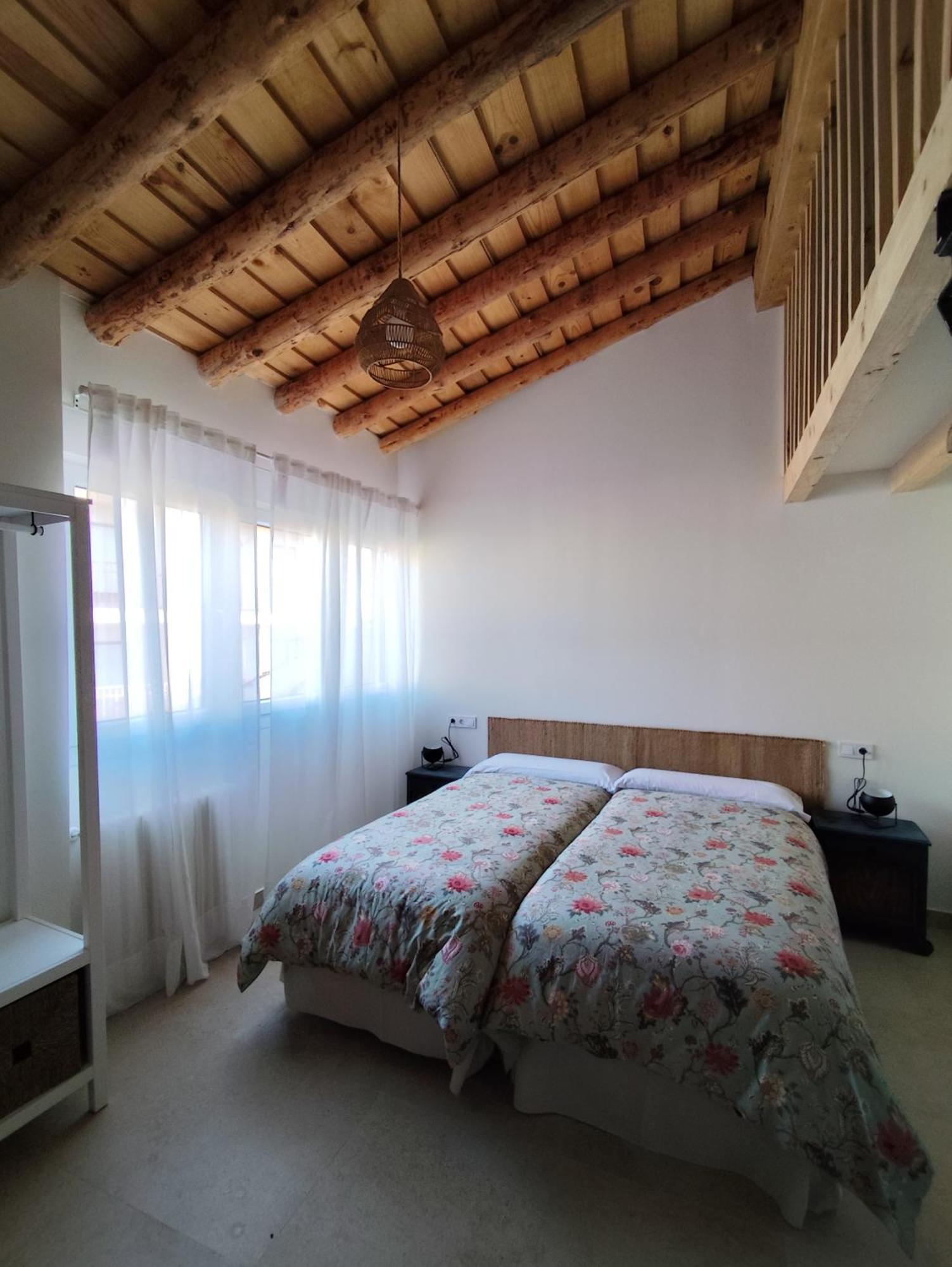 Casa De Agustin Villa Valverde Del Majano Exterior photo
